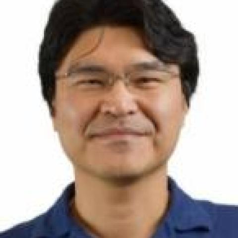 Sung Jin Park 